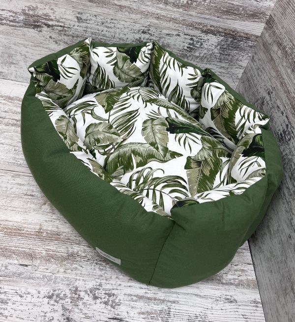 Лежак для кошек и собак панама модель 1 "Tropical forest green" 50х40 см
