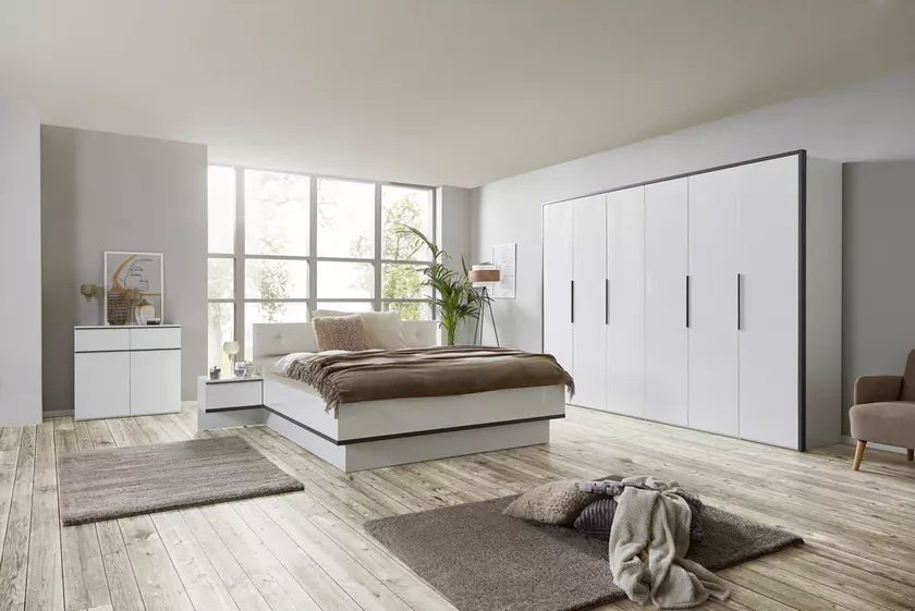 Спальня  Лука c 6-ти дверным шкафом