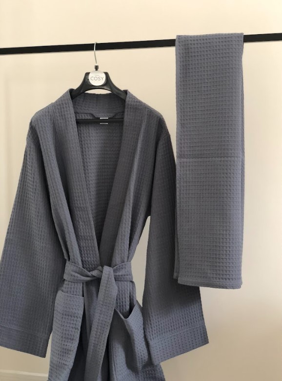 Подарочный набор Мужской вафельный халат с  полотенцем (маренго) 801N+Cb211 в коробке M