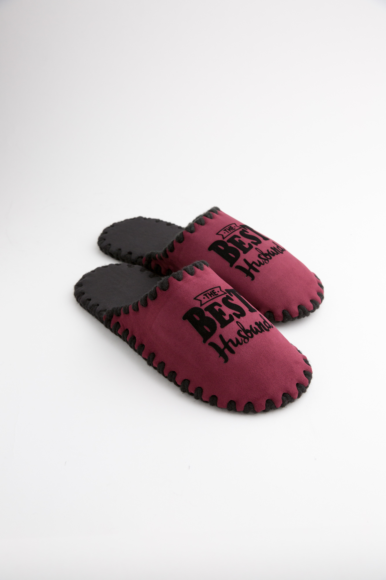 Мужские домашние тапочки Family Story Классические The Best Husband закрытые Сливовые 40-41 р