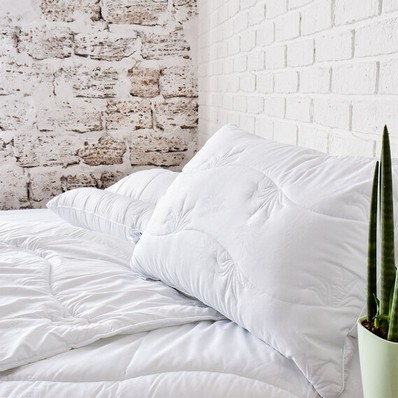 Подушка ALOE VERA 50x70 зі стебаним чохлом в пакеті Білий