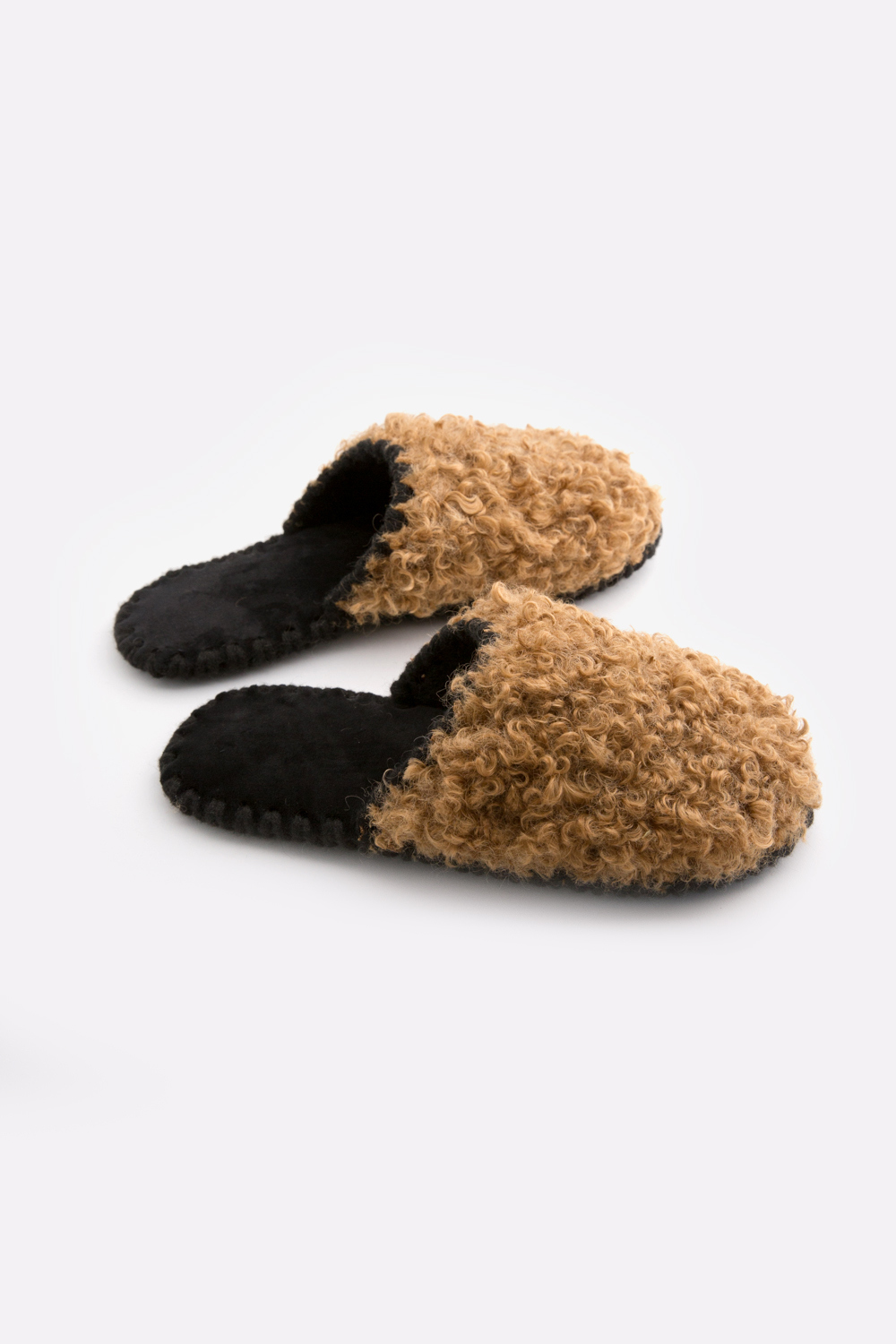 Чоловічі домашні капці Family Story Кучерики закриті Коричневі