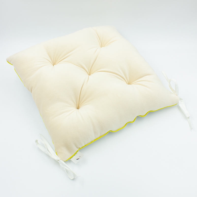 Подушка для стула MirSon 28-0004 Cream Velvet 40x40 см Подушка для стула MirSon 28-0004 Cream Velvet 40x40 см