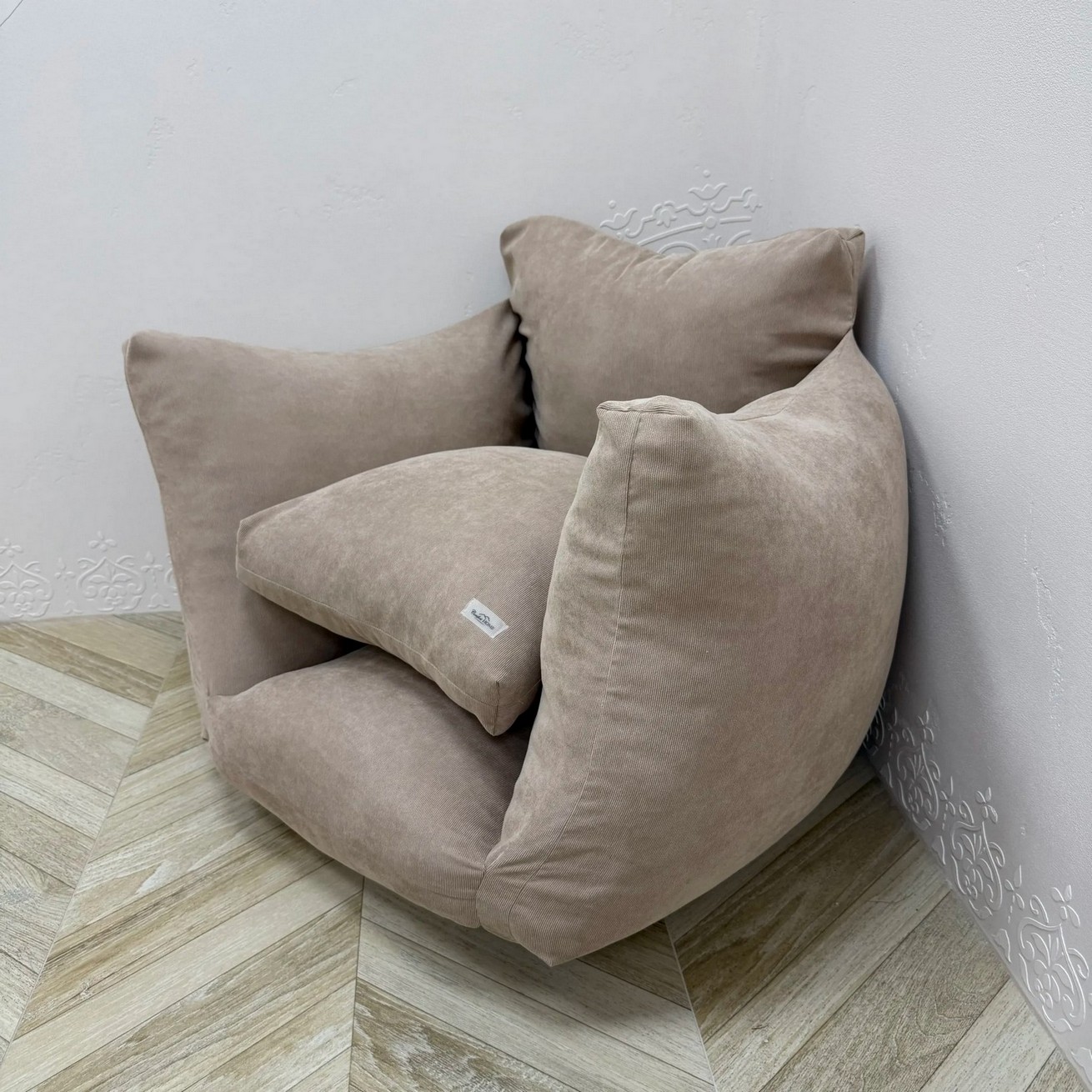 Бескаркасное кресло “Velvet” бежевый