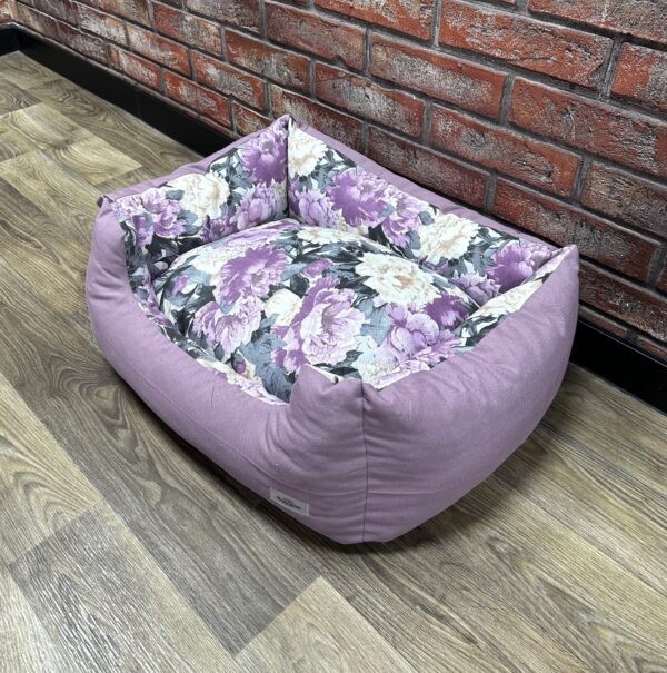 Лежак для котів та собак панама модель 2 “Ashen flowers violet”