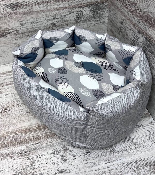 Лежак для кошек и собак панама модель 1 "Leaves blue" 50х40 см