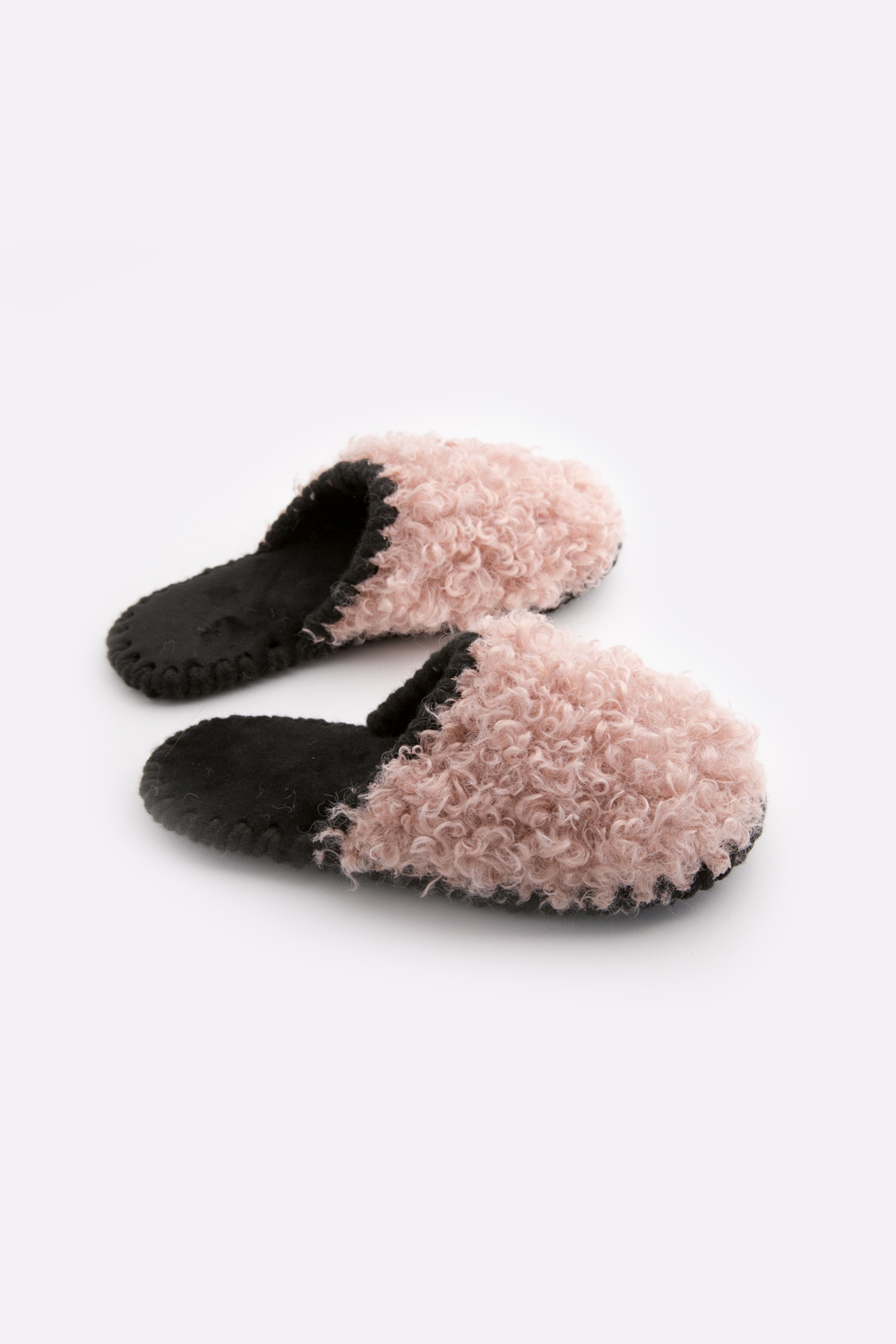 Женские домашние тапочки Family Story Кучерики закрытые Розовые ЭВА 36-37 р