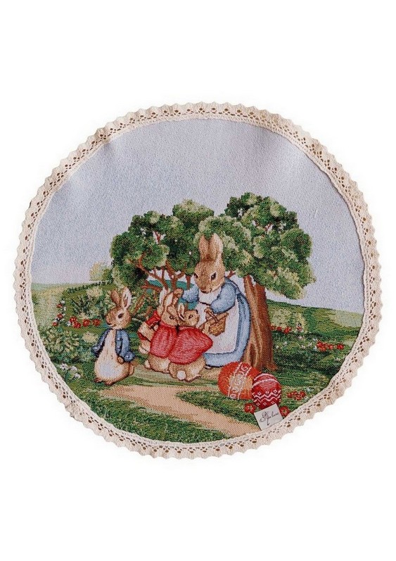 Салфетка Прованс Поляна Зайчиха с зайчатой ​​Dх35 см