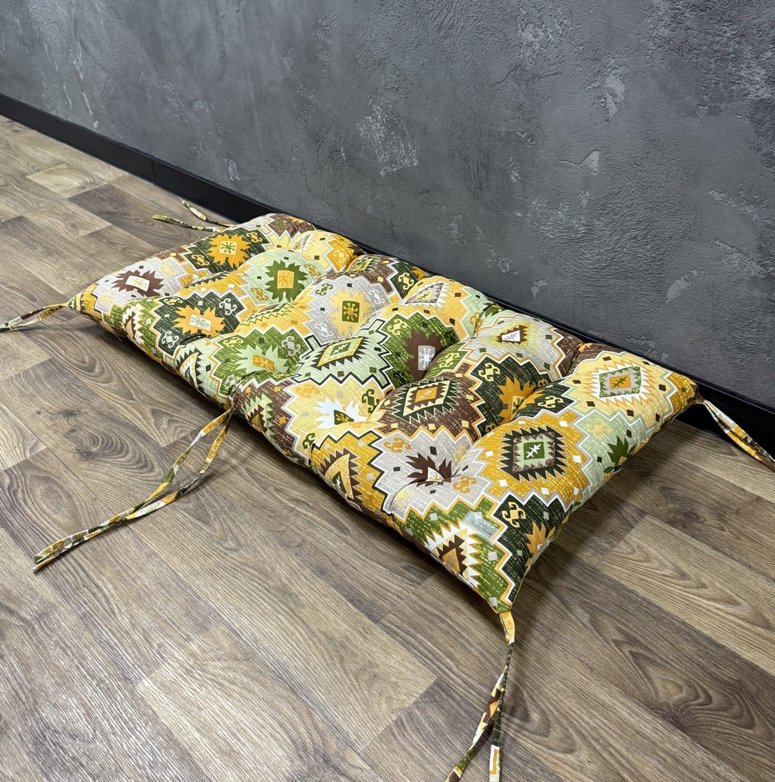 Подушка на подоконник панама “Carpet” зеленый
