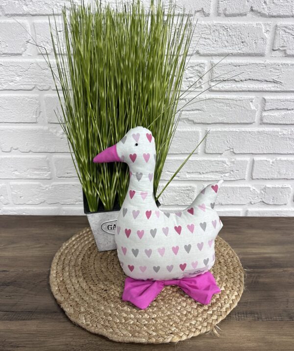 Утка пасхальная Hearts h25 см