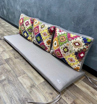 Комплект матрас с подушками панама “Carpet red” Комплект матрас с подушками панама “Carpet red”
