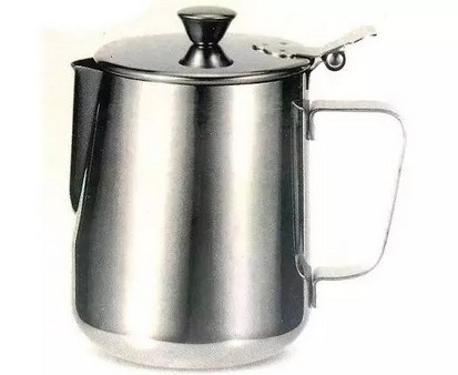 Молочник Kamille із кришкою