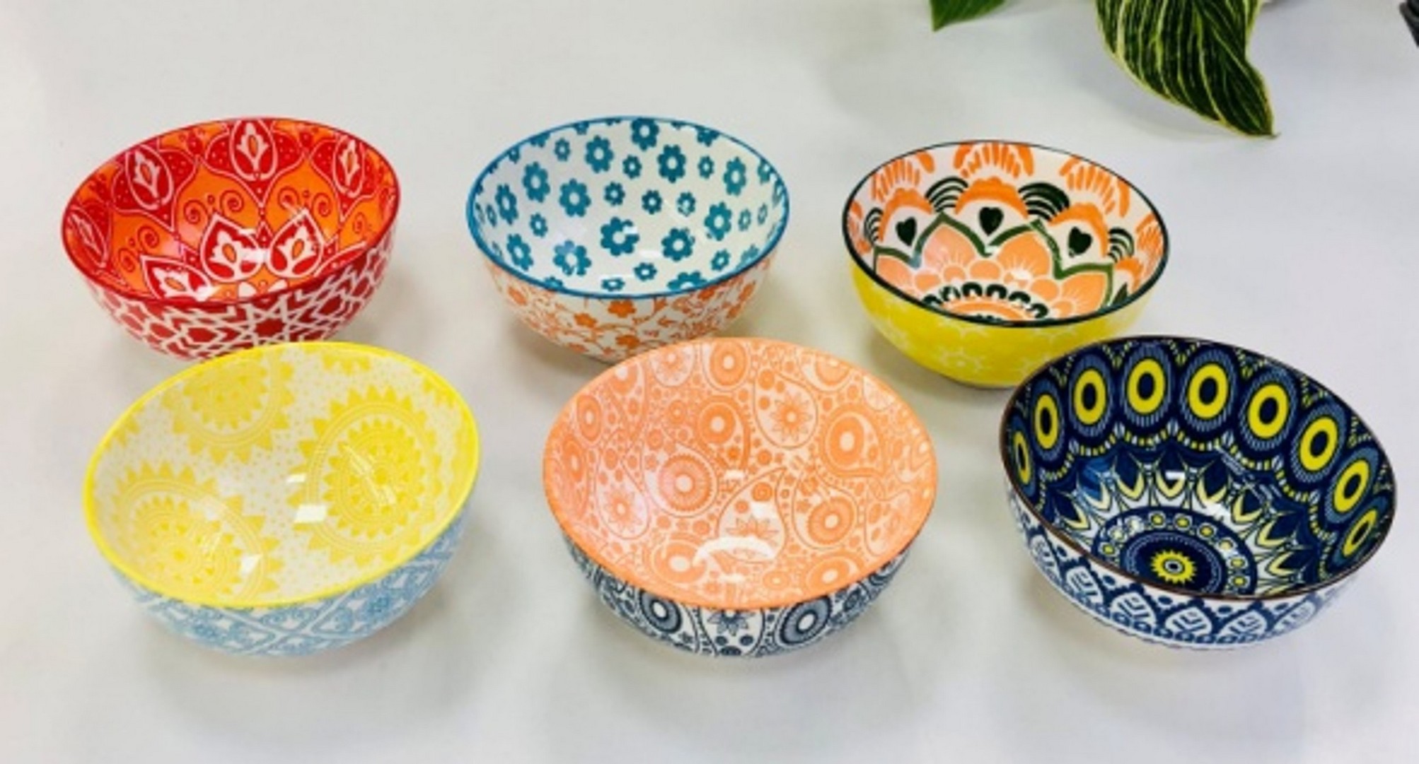 Салатник-cоусник 300мл Olens Тригір'я 11,5х5 см, мікс кольорів 4шт Салатник-cоусник 300мл Olens Тригір'я 11,5х5 см, мікс кольорів 4шт