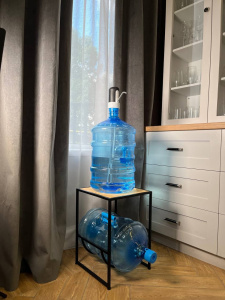 Подставка для бутылей Water Stand 422 квадратная фото 4 Подставка для бутылей Water Stand 422 квадратная фото 4