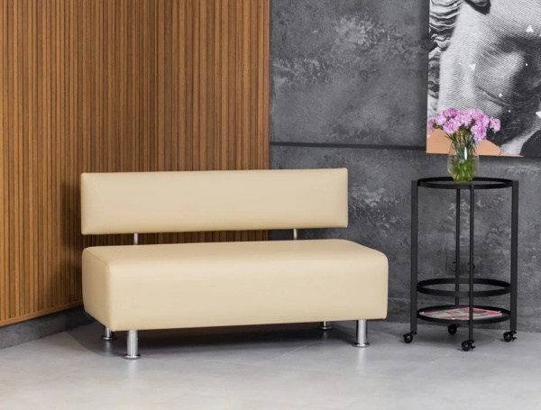 Прямой диван в экокожи фото 1