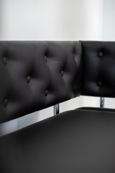 Прямой диван с нишей экокожа К13 черный фото 4